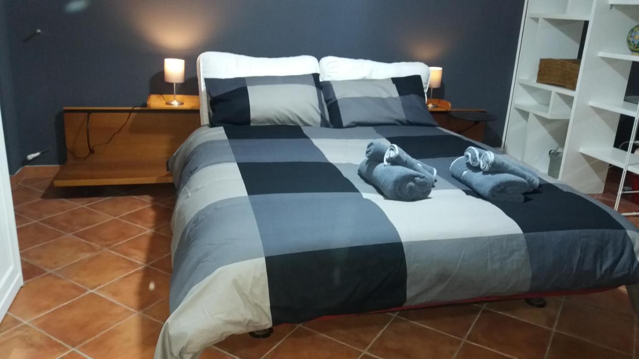 Il Loto Apartment Caltagirone Bagian luar foto