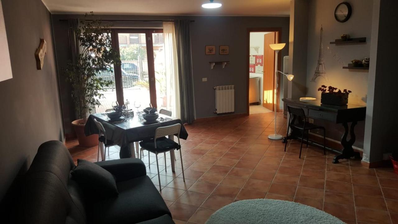 Il Loto Apartment Caltagirone Bagian luar foto